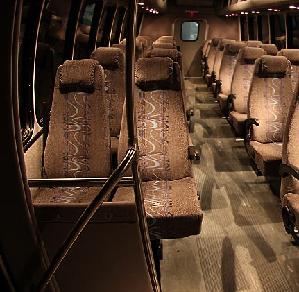 Shuttle Bus | 35 Passengers