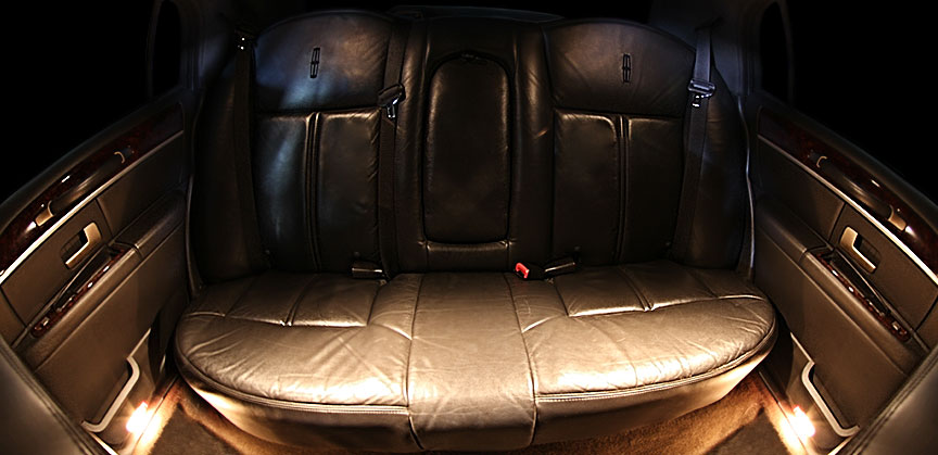 Lincoln Town Car Service - Black 